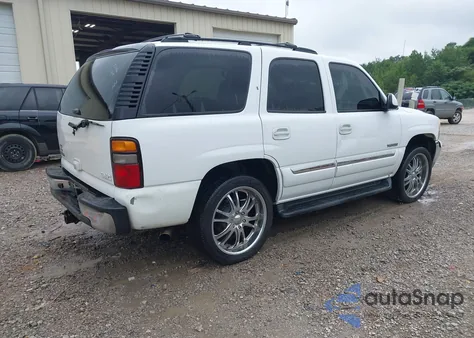 2006 GMC Yukon Sle z USA, uszkodzony, nr VIN 1GKEC13VX6R106863